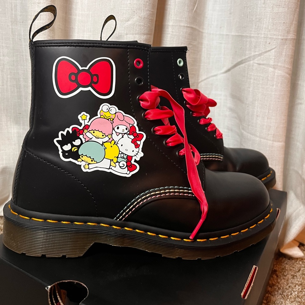 Hello Kitty Black Boots with Pink Laces
